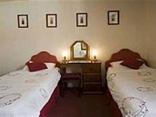 Thorverton Arms Экстерьер фото